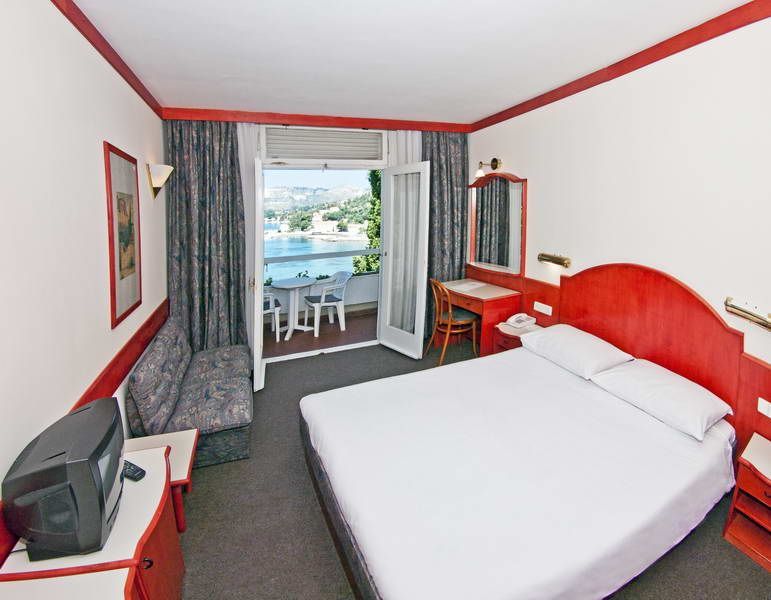 Astarea 2 Hotel Mlini Eksteriør billede